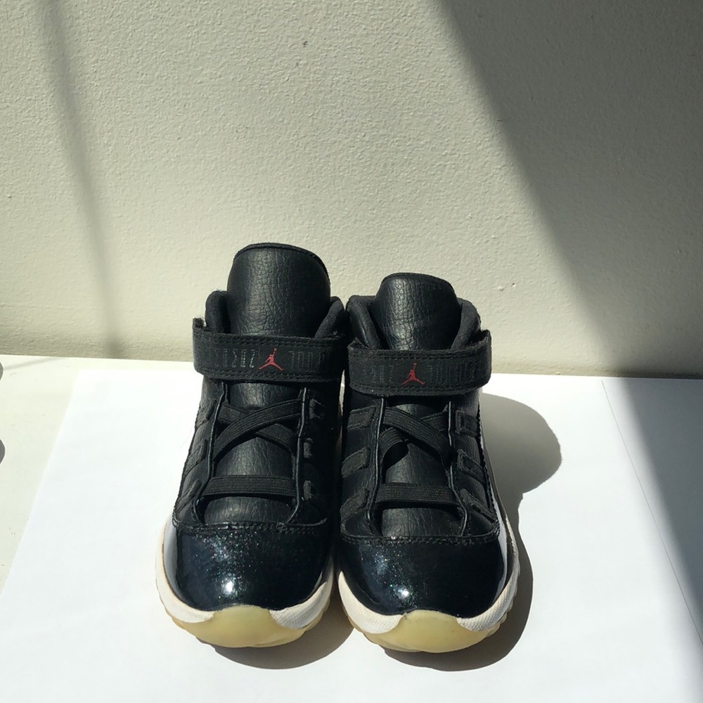 Toddler Jordan Bred 11’s